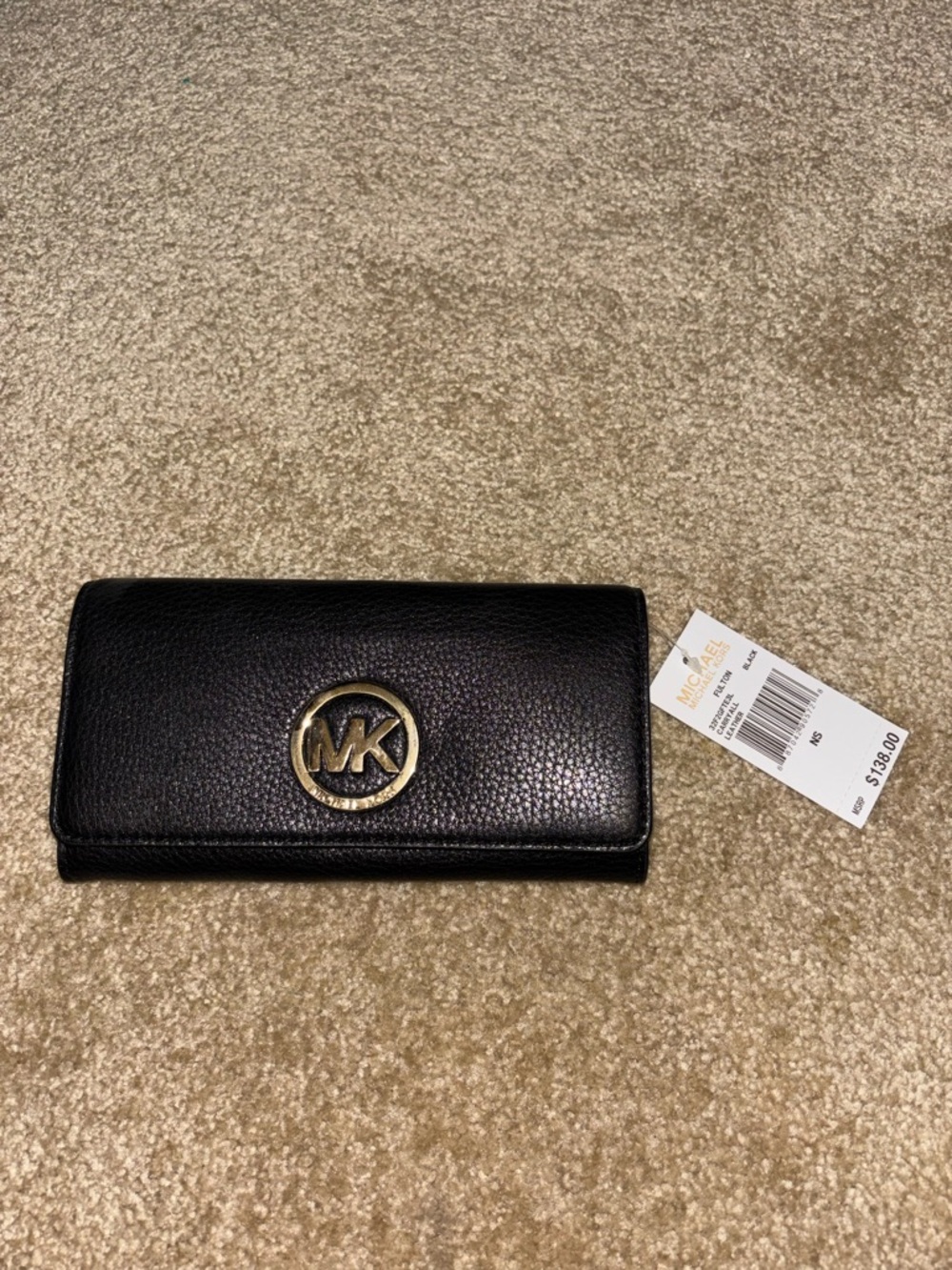 Micheal Kors leather wallet